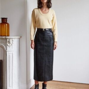 Pixie Market Xs pleather, soft black skirt, slit up the back,zipper on the side